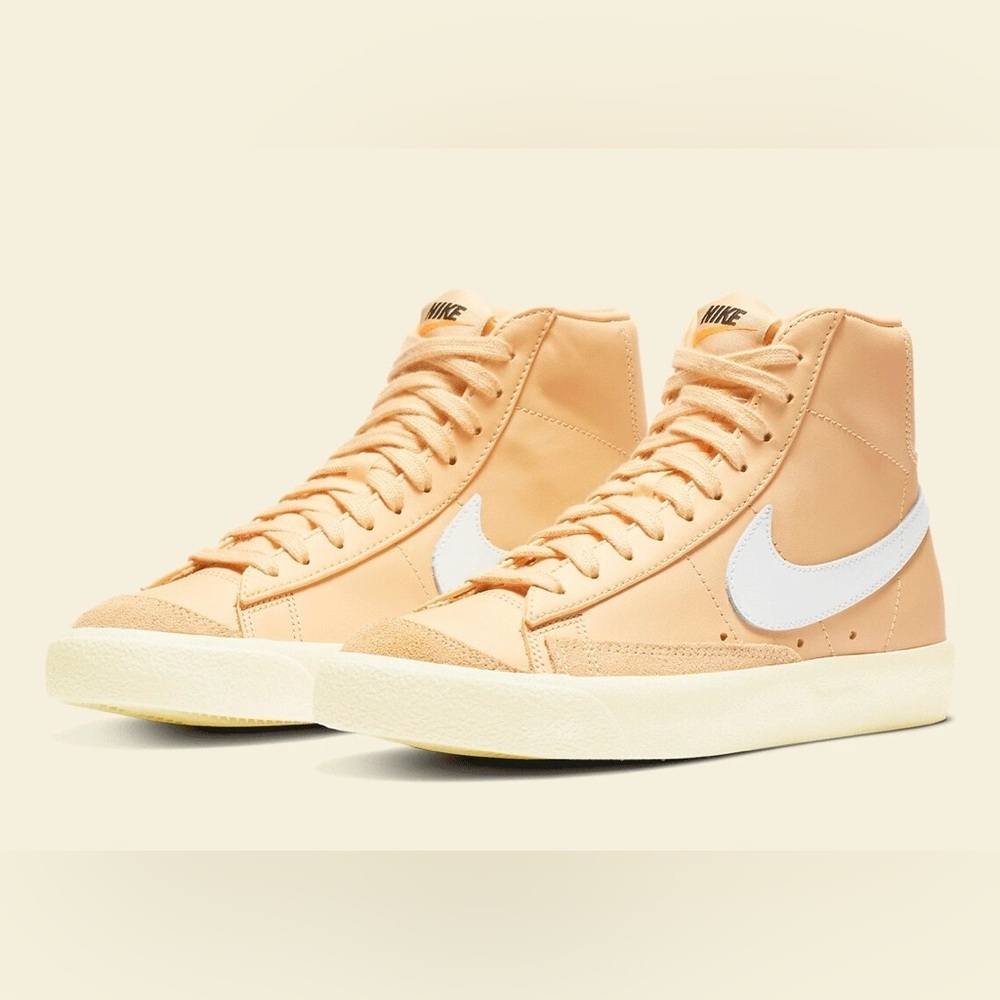 Nike Blazer Mid '77 Vintage Butter Canvas White  Women’s 9.5 Peach Leather Retro